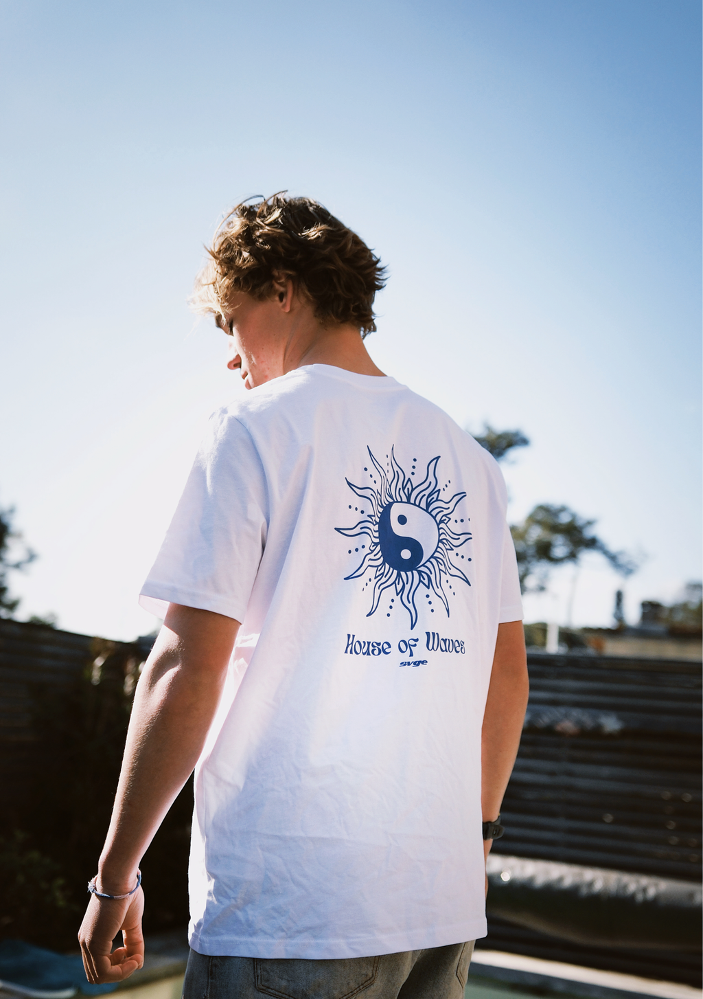 HOUSE OF WAVES